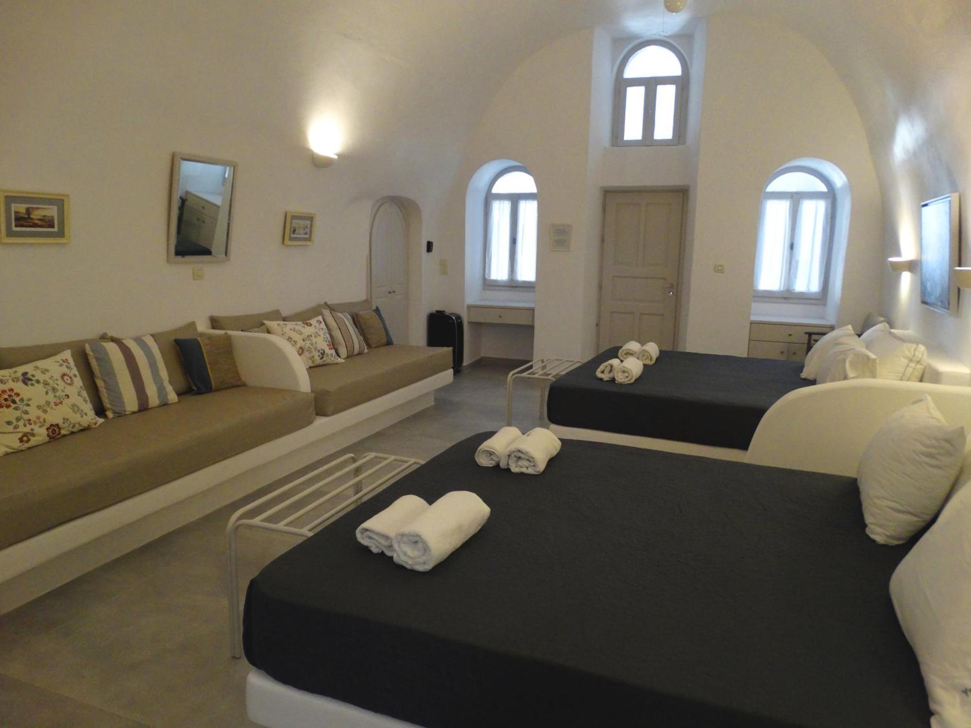 Yposkafo Suites - Villa - Santorini Fira  Exteriör bild